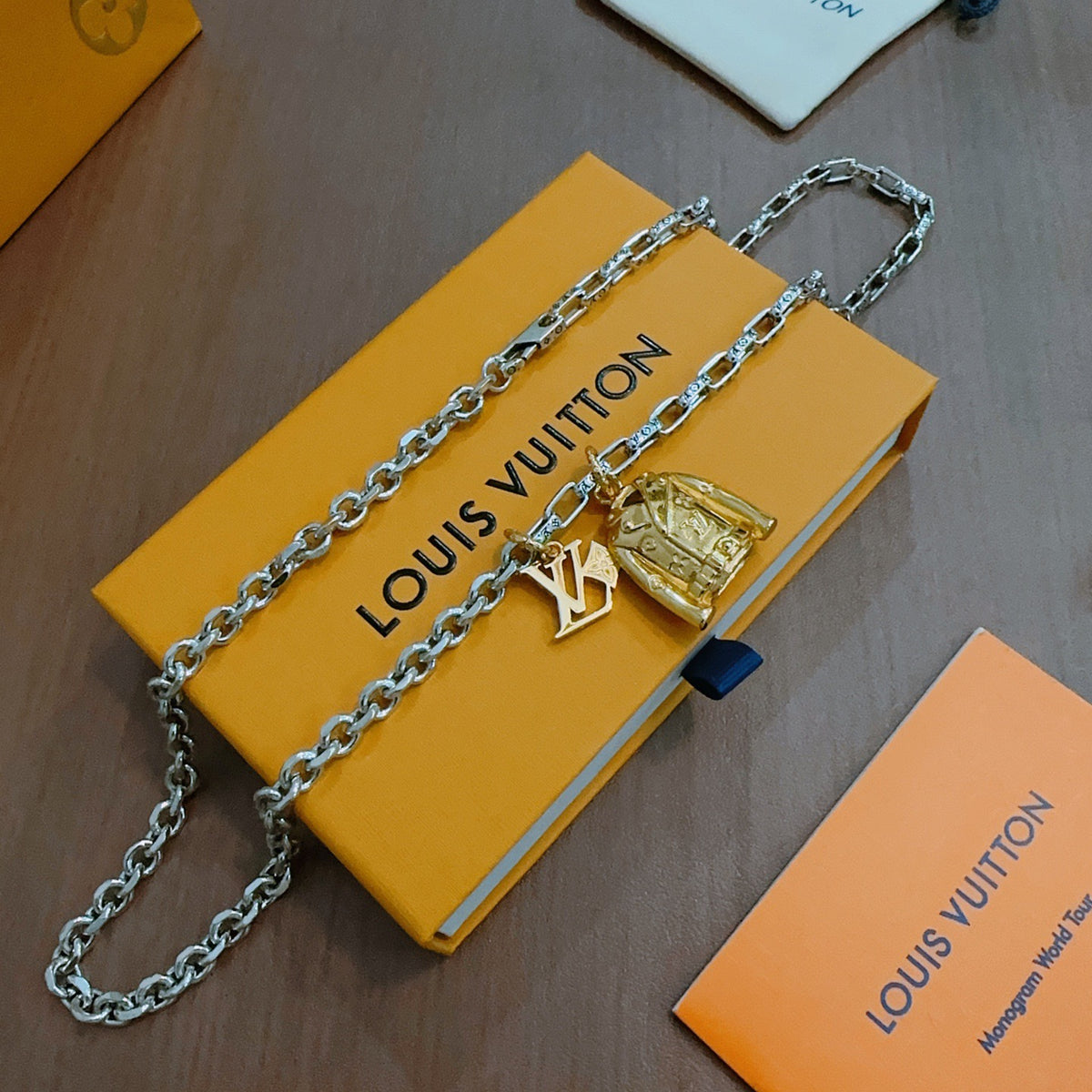 antique chain Necklace for men - alternate angle view 7