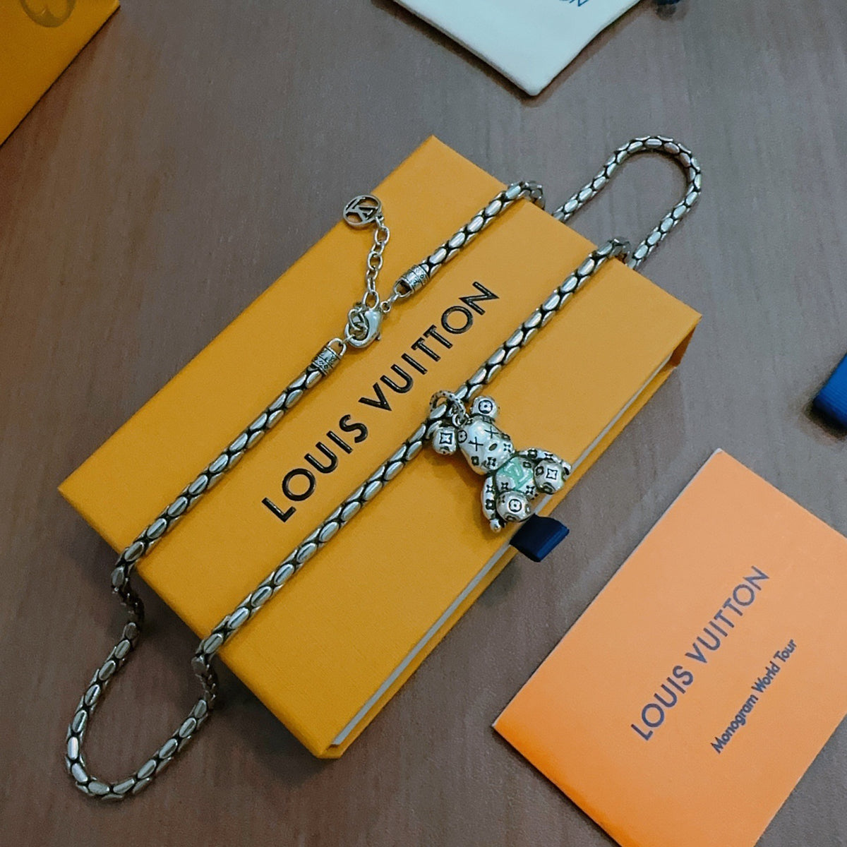 antique chain Necklace for men - alternate angle view 6