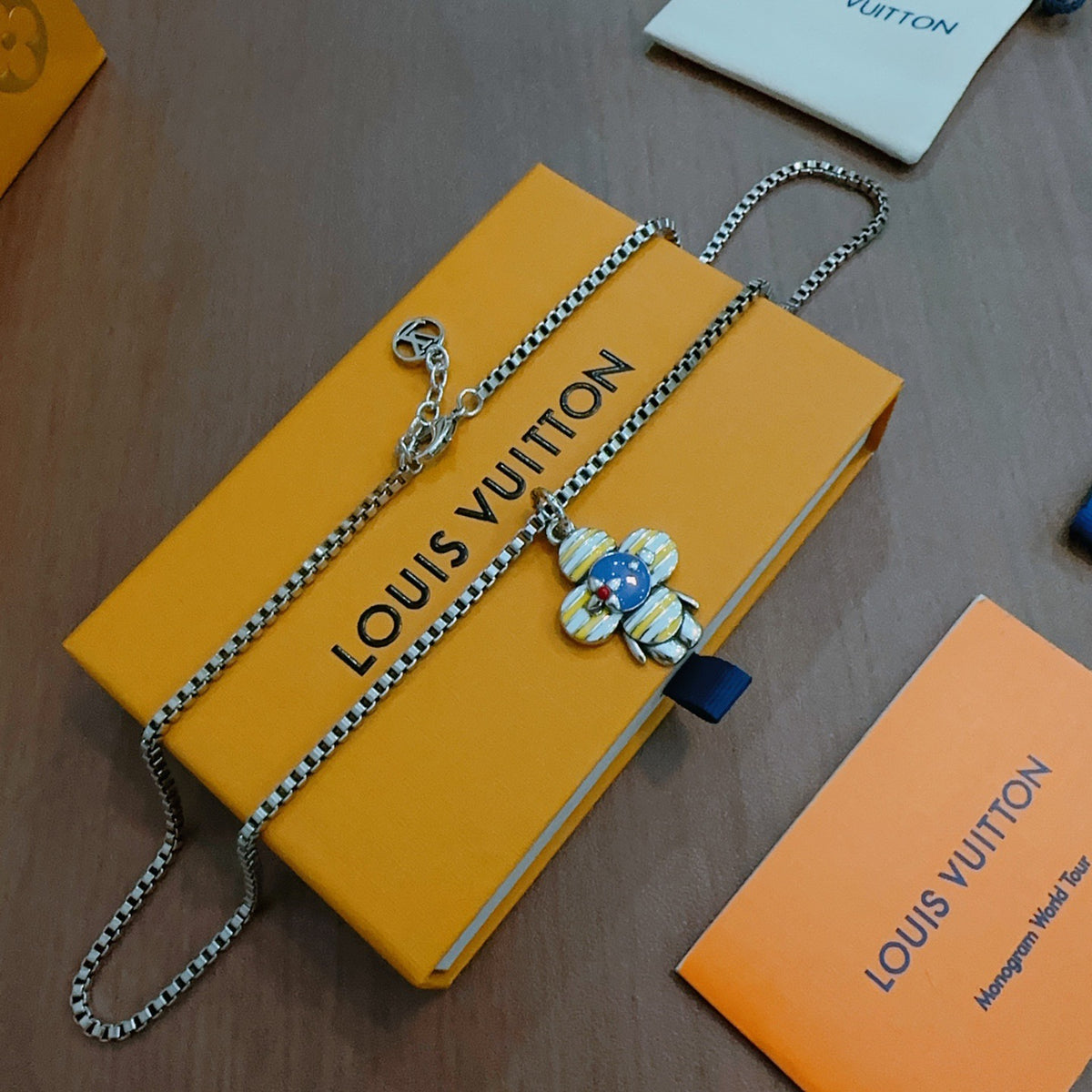 antique chain Necklace for men - alternate angle view 7