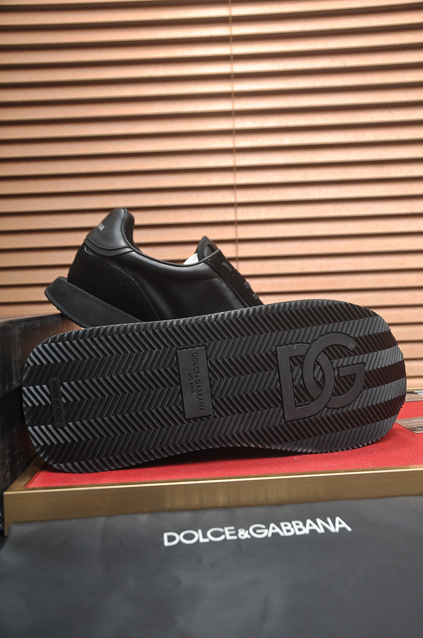 Dolce & Gabbana DG Low-Top Sneakers in Calfskin