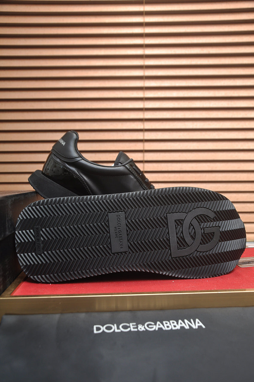 Dolce & Gabbana DG Low-Top Sneakers in Calfskin