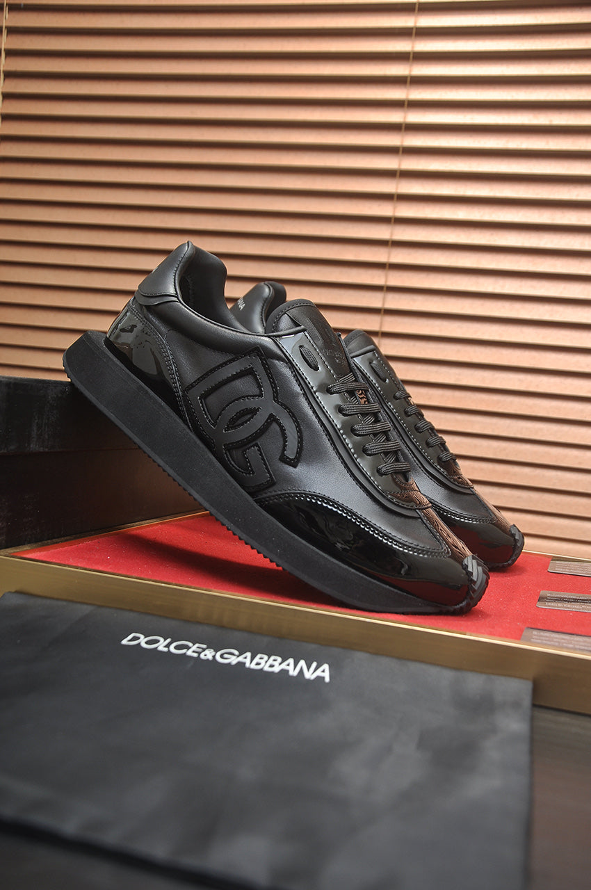 Dolce & Gabbana DG Low-Top Sneakers in Calfskin