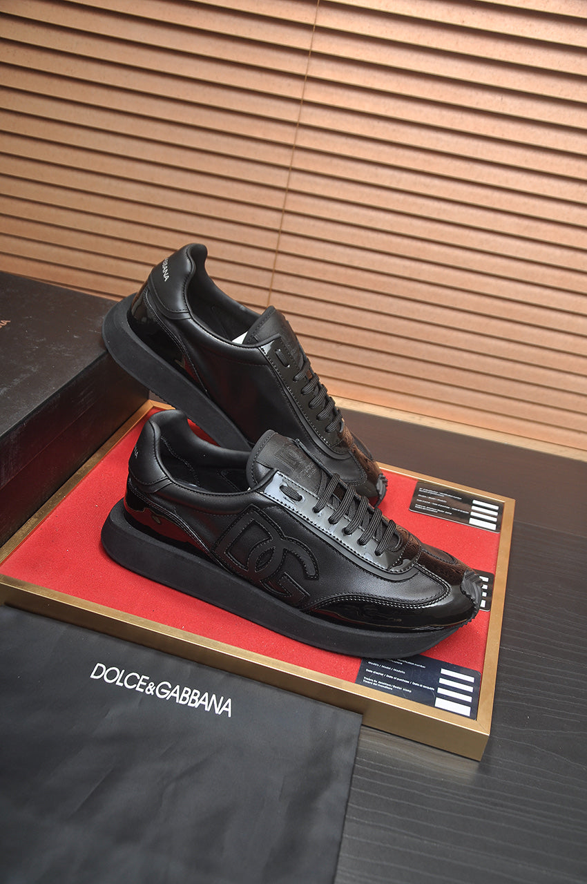Dolce & Gabbana DG Low-Top Sneakers in Calfskin