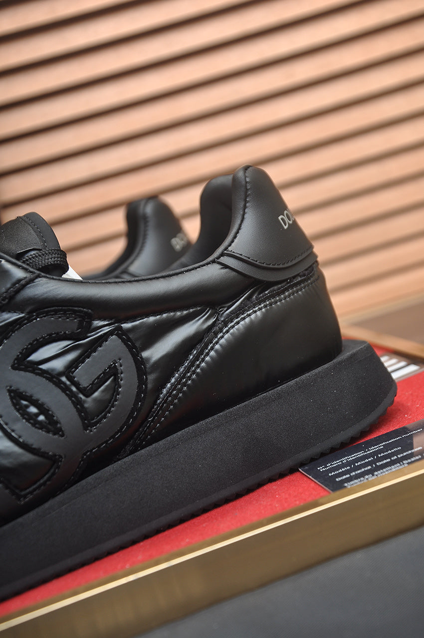 Dolce & Gabbana DG Low-Top Sneakers in Calfskin