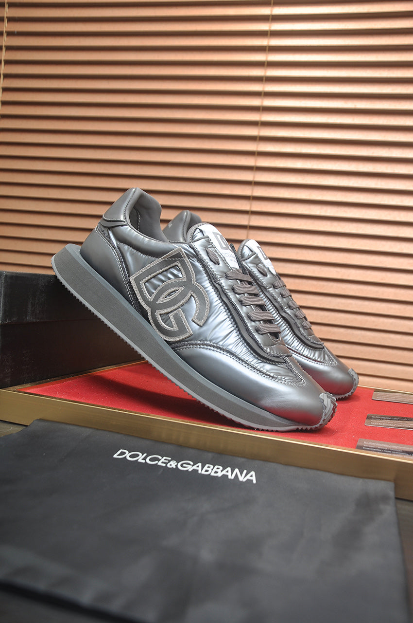 Dolce & Gabbana DG Low-Top Sneakers in Calfskin