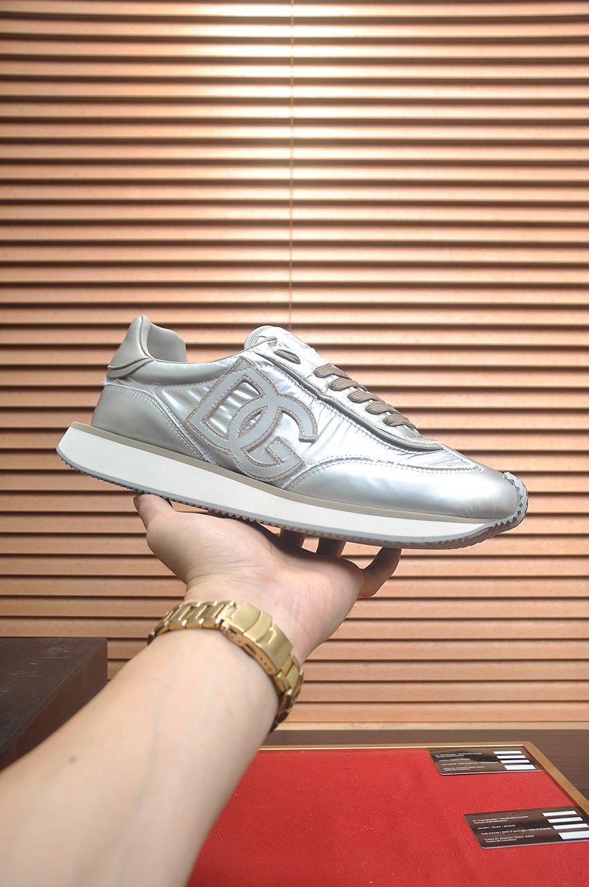 Dolce & Gabbana DG Low-Top Sneakers in Calfskin