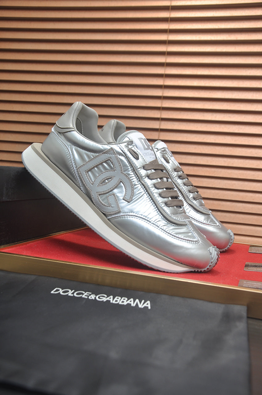 Dolce & Gabbana DG Low-Top Sneakers in Calfskin