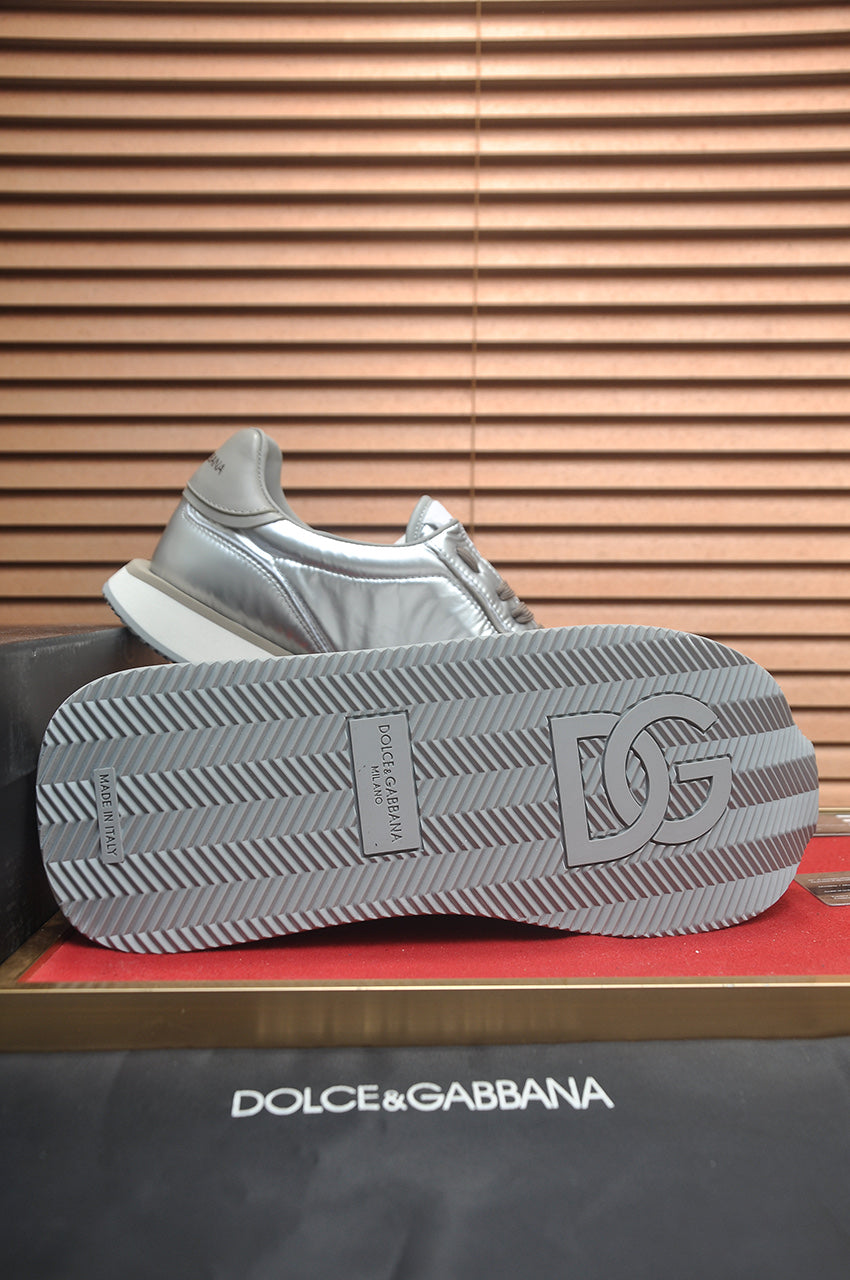 Dolce & Gabbana DG Low-Top Sneakers in Calfskin