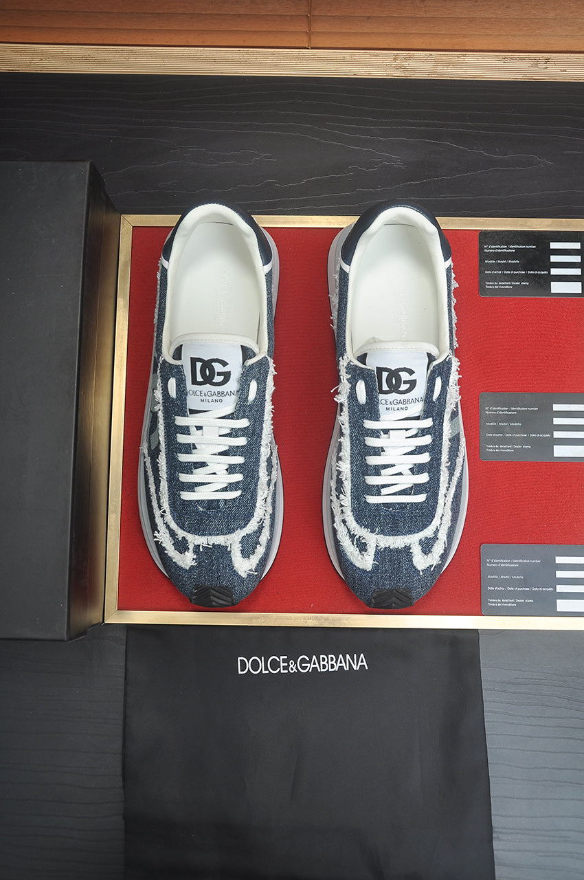 Dolce & Gabbana DG Low-Top Sneakers in Calfskin