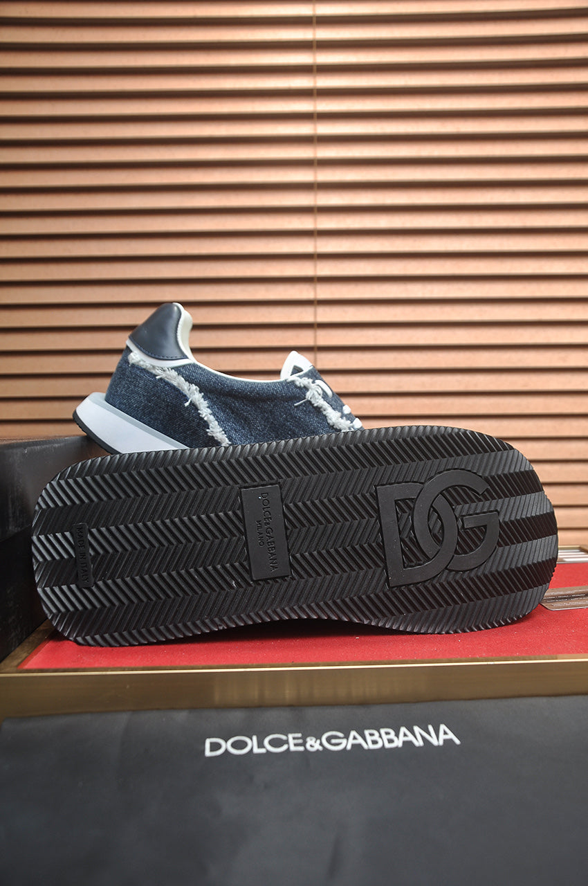 Dolce & Gabbana DG Low-Top Sneakers in Calfskin
