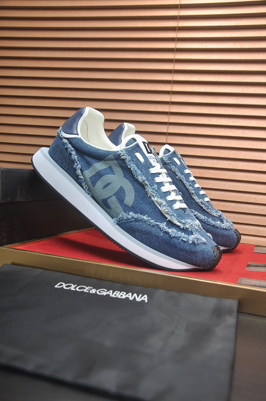 Dolce & Gabbana DG Low-Top Sneakers in Calfskin