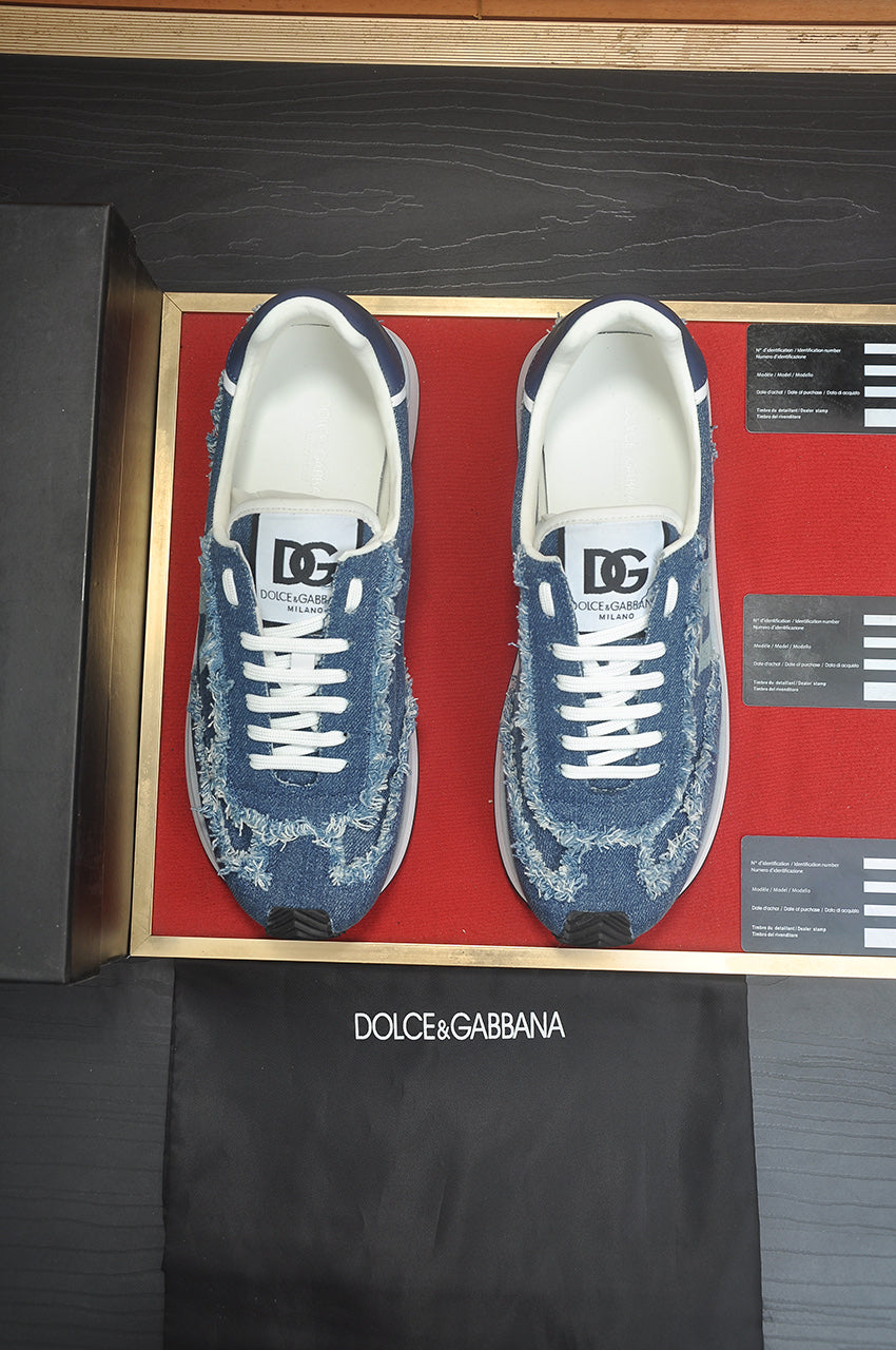 Dolce & Gabbana DG Low-Top Sneakers in Calfskin