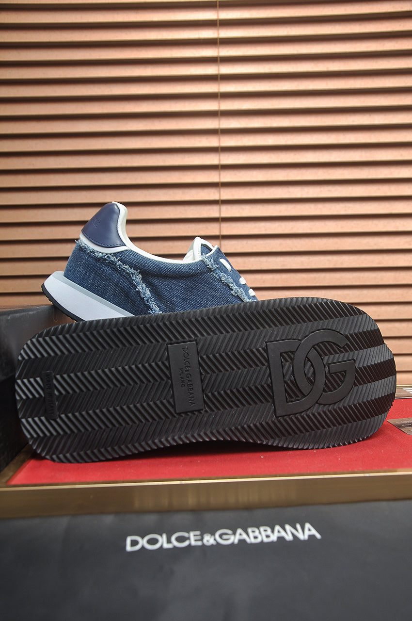 Dolce & Gabbana DG Low-Top Sneakers in Calfskin