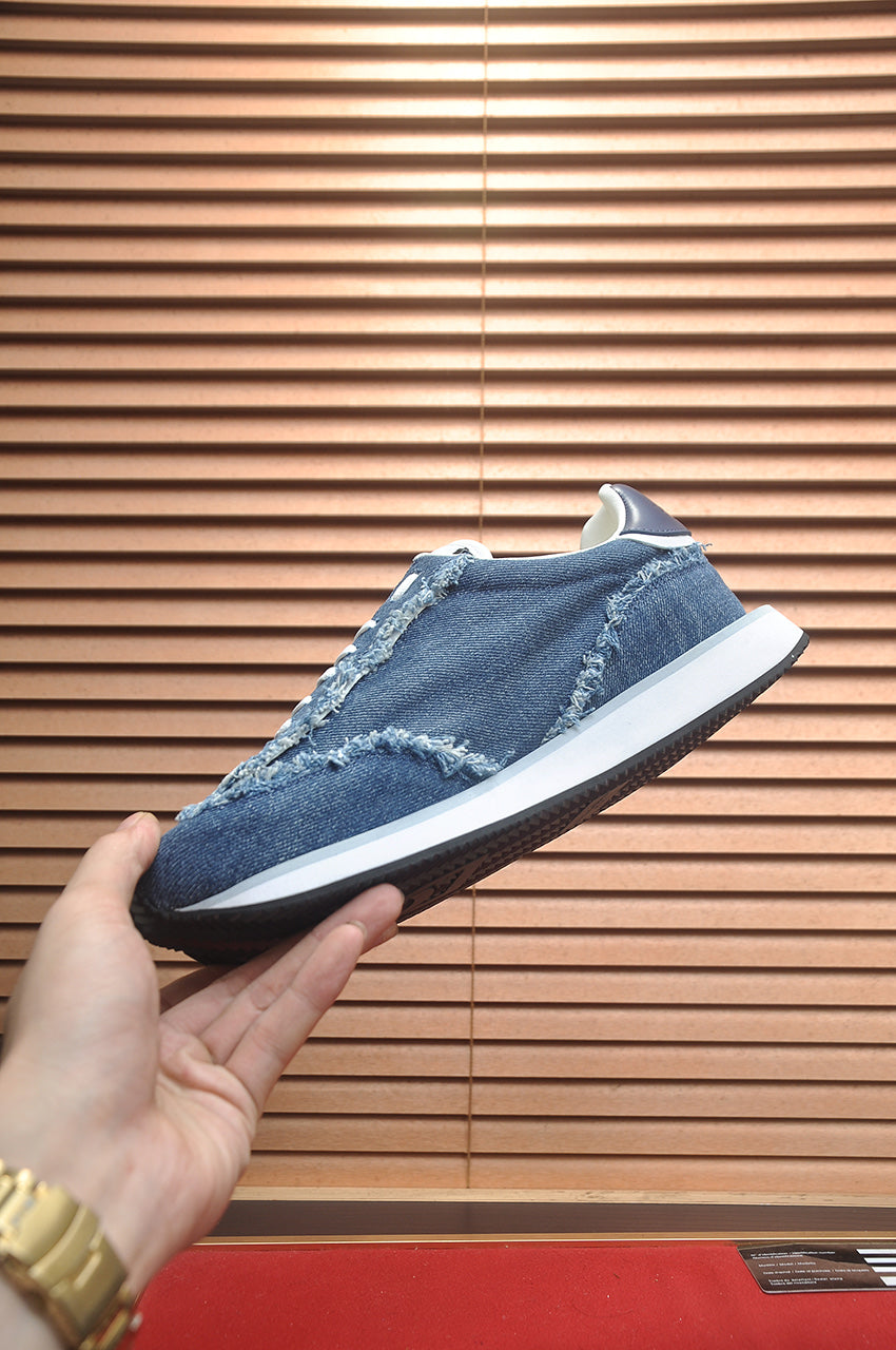 Dolce & Gabbana DG Low-Top Sneakers in Calfskin