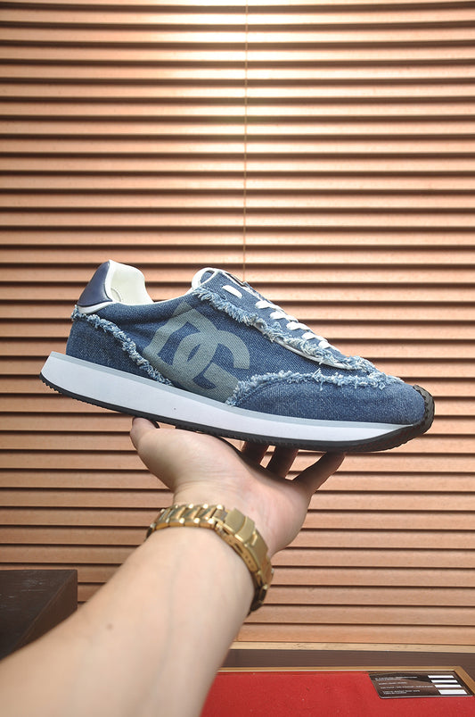 Dolce & Gabbana DG Low-Top Sneakers in Calfskin
