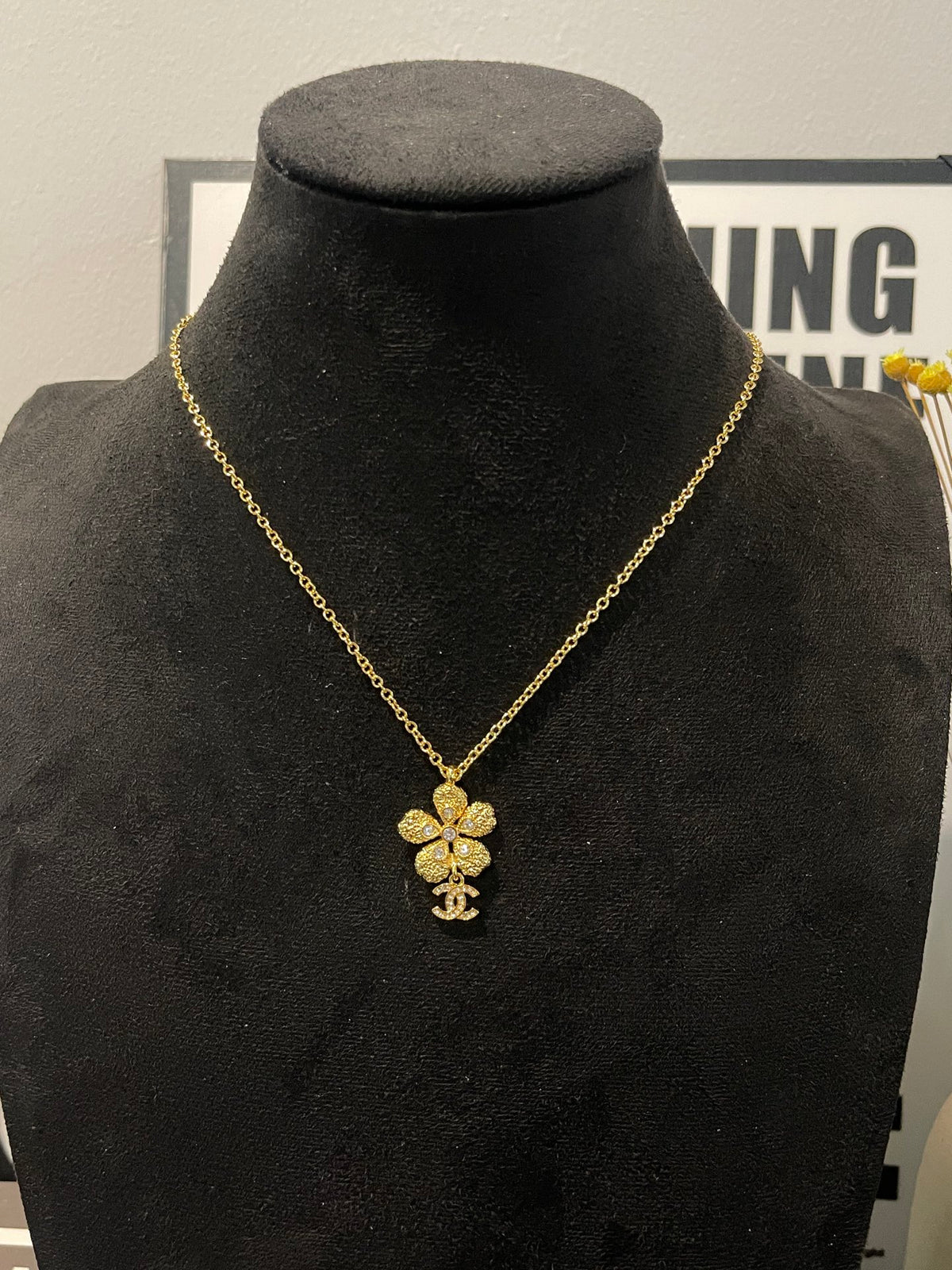 gold floral Pendant for women - alternate angle view 3