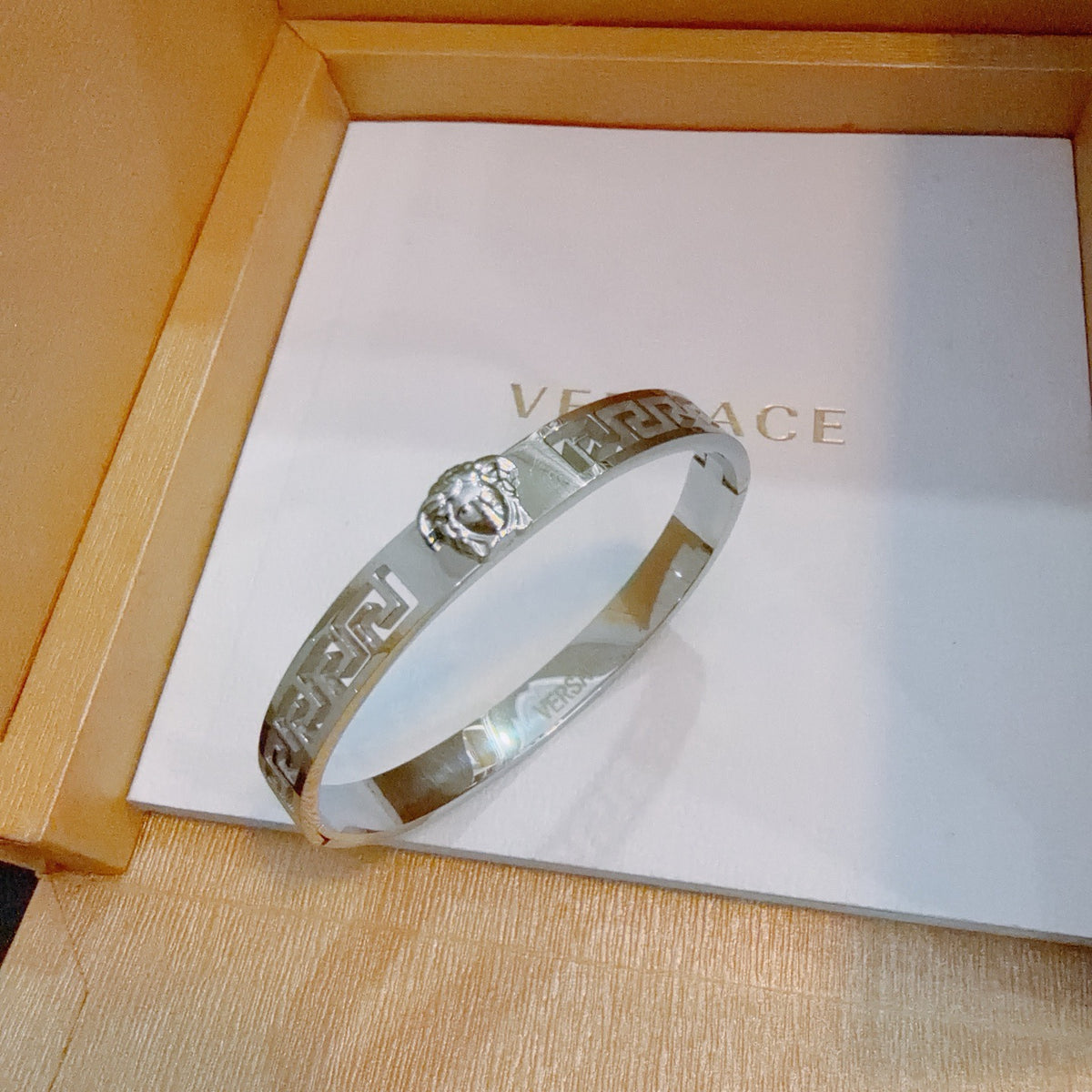 crystal inlaid Bracelet for women - product detail view
