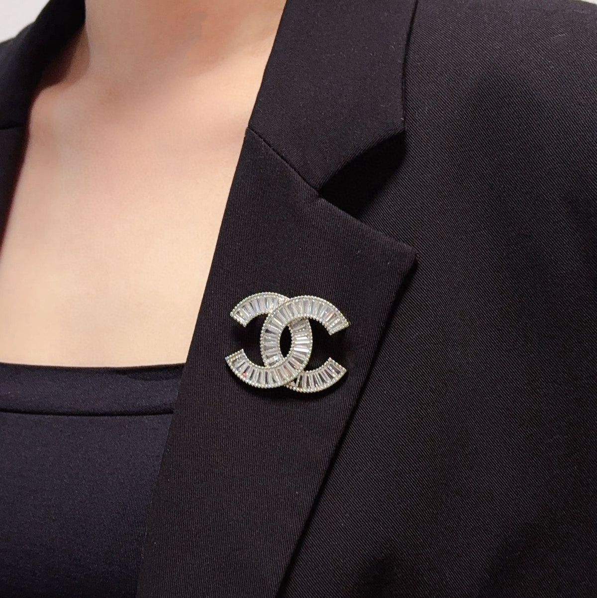 silver crystal Suit for men and women - alternate angle view 3
