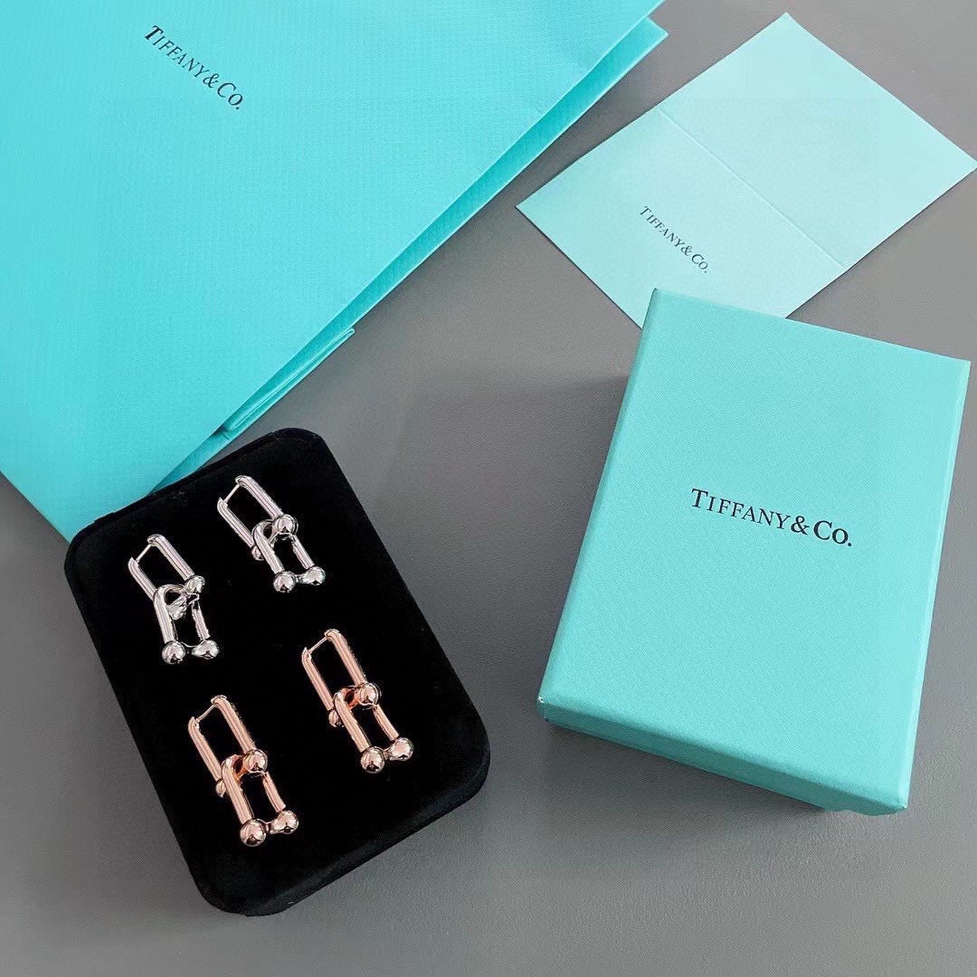 rose gold rose Stud Earrings for women - alternate angle view 4