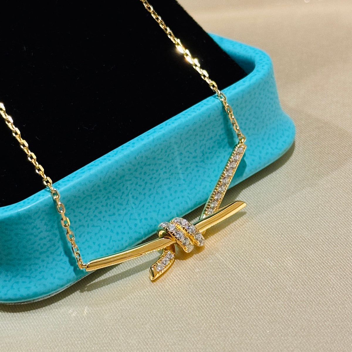 rose gold crystal rose Jewelry Set for women - product detail view