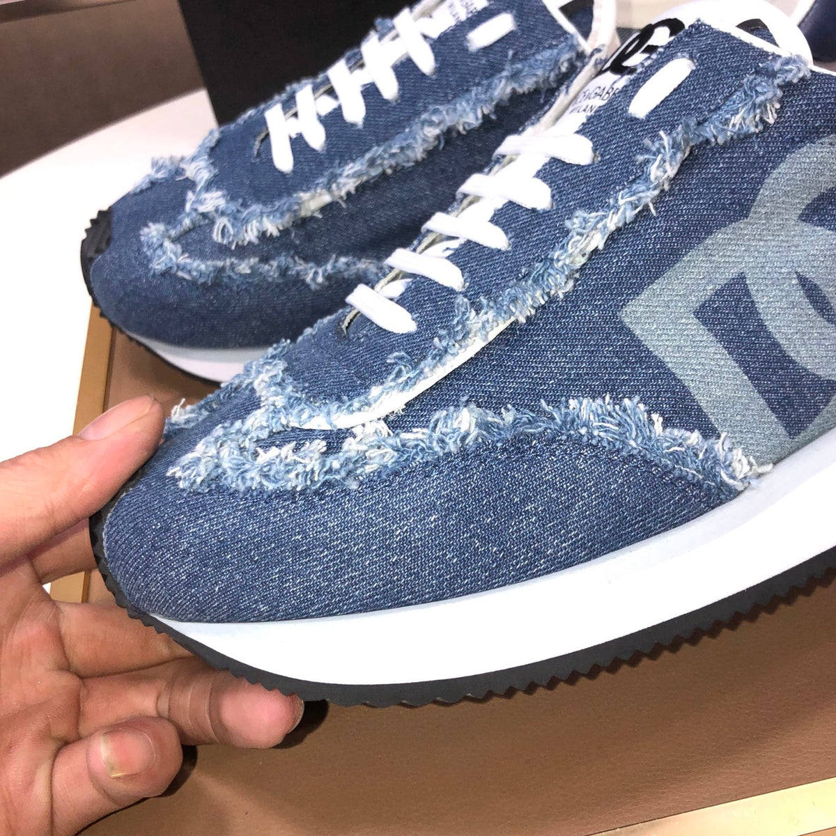 Dolce & Gabbana DG Low-Top Sneakers in Calfskin