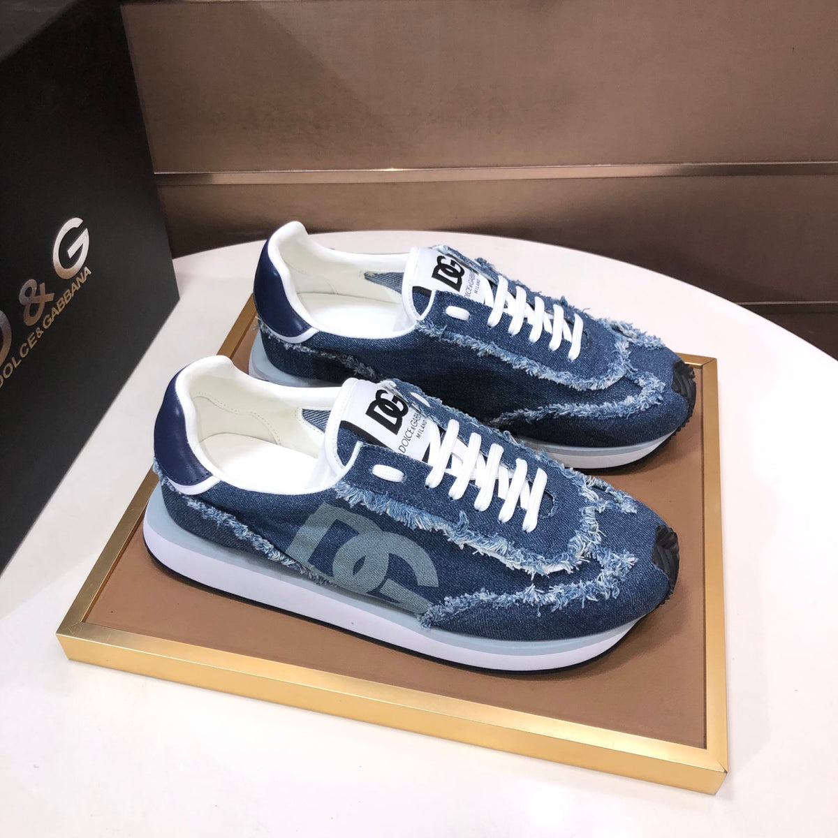 Dolce & Gabbana DG Low-Top Sneakers in Calfskin