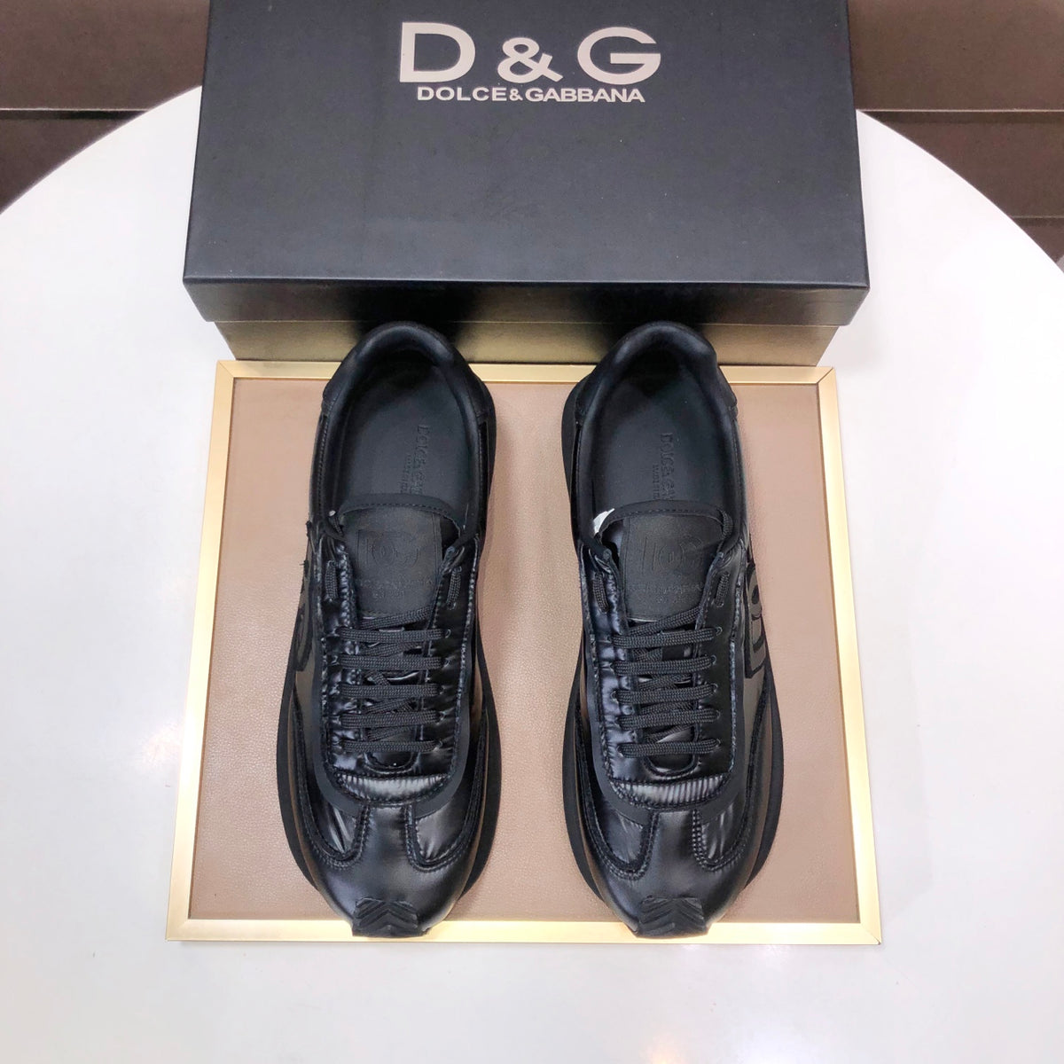 Dolce & Gabbana DG Low-Top Sneakers in Calfskin