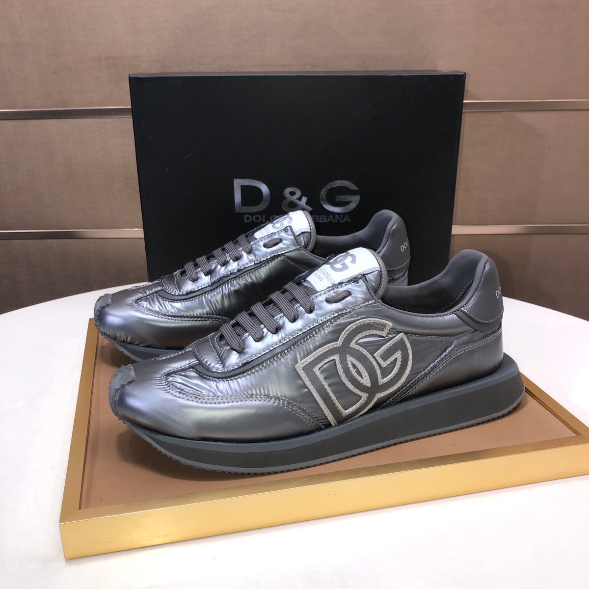 Dolce & Gabbana DG Low-Top Sneakers in Calfskin