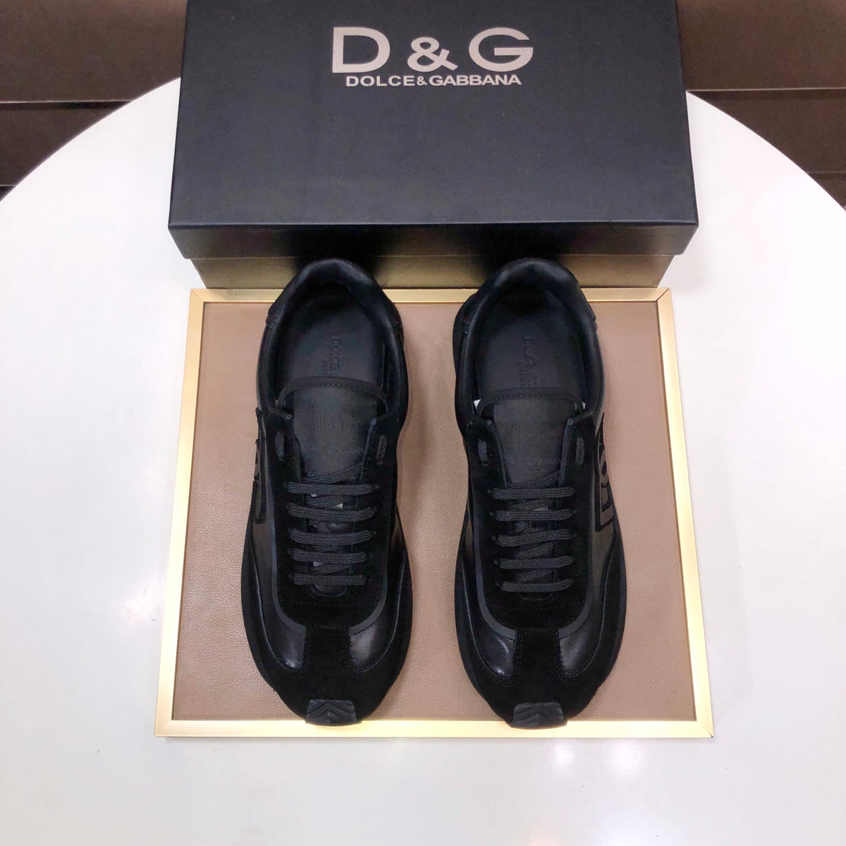 Dolce & Gabbana DG Low-Top Sneakers in Calfskin