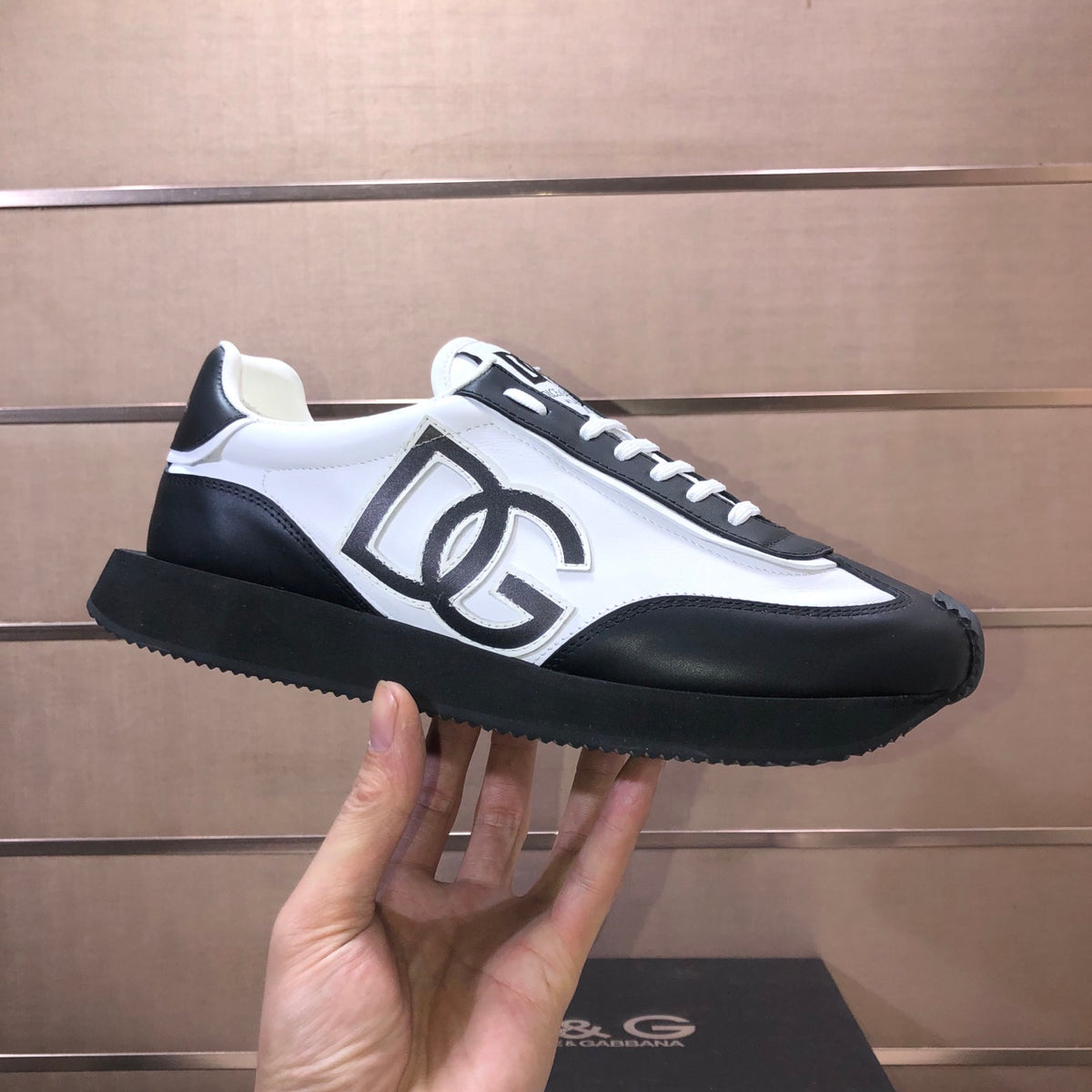 Dolce & Gabbana DG Low-Top Sneakers in Calfskin