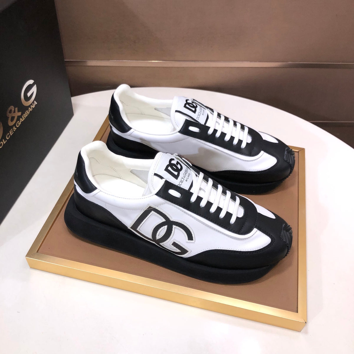 Dolce & Gabbana DG Low-Top Sneakers in Calfskin