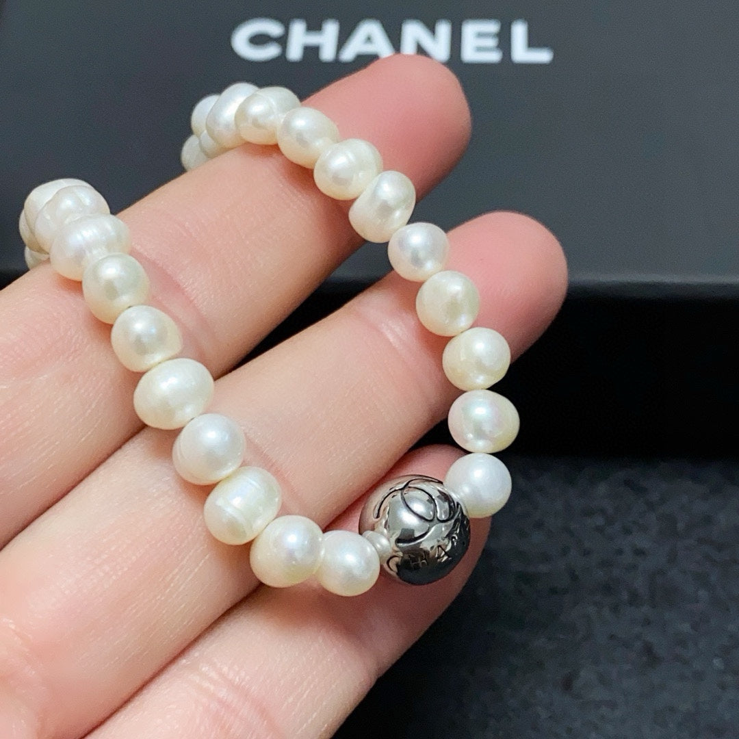 pearl Necklace for women - alternate angle view 8
