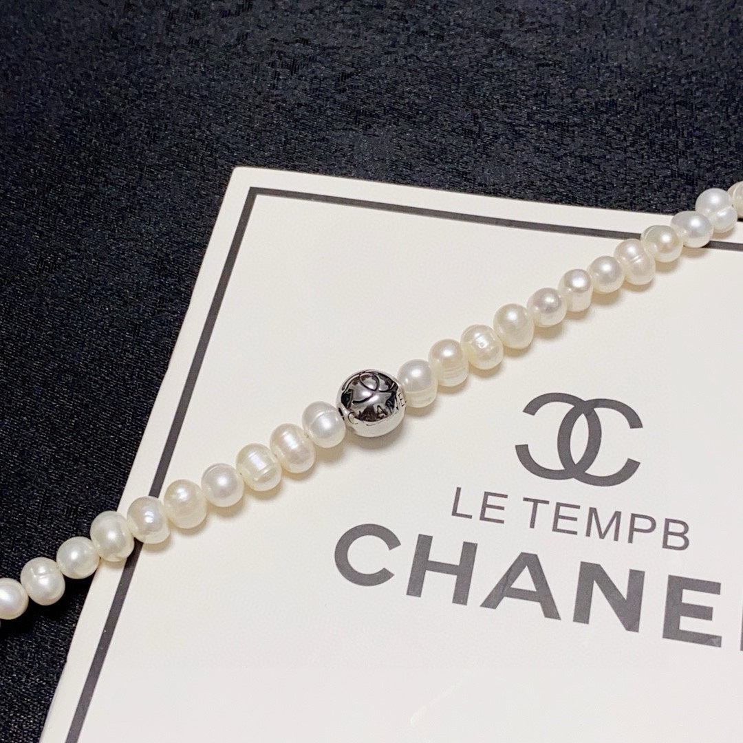 pearl Necklace for women - alternate angle view 5