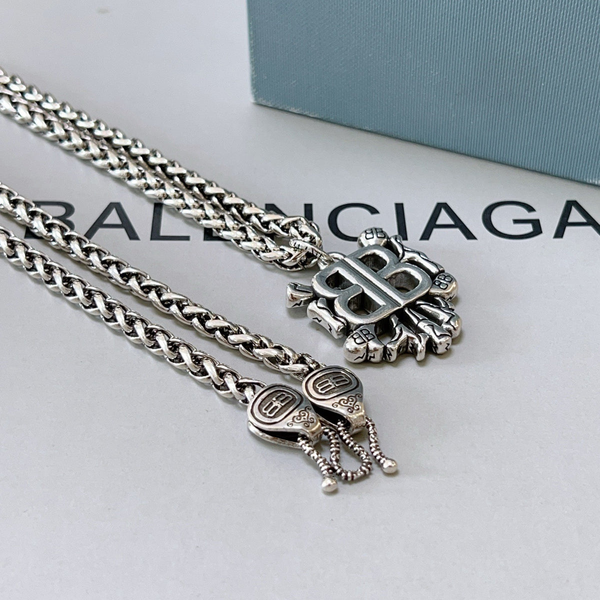 vintage Necklace for women - alternate angle view 7