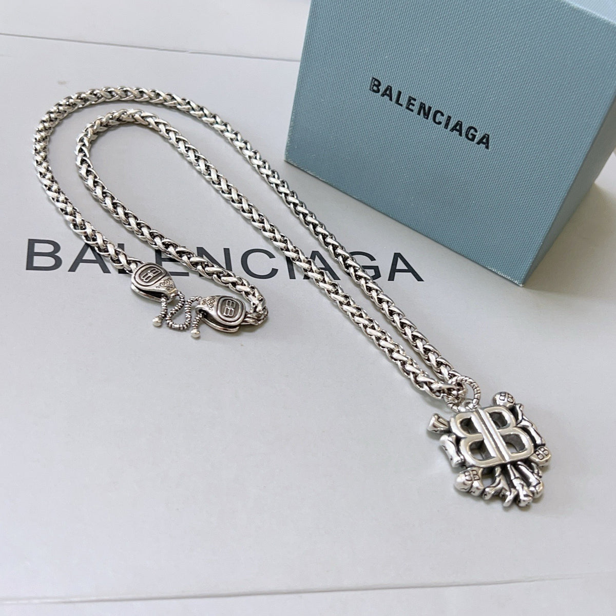 vintage Necklace for women - alternate angle view 8