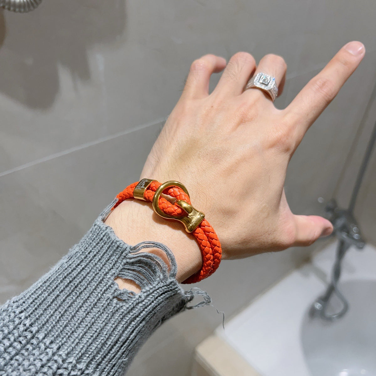 antique leather Bracelet for women - alternate angle view 7