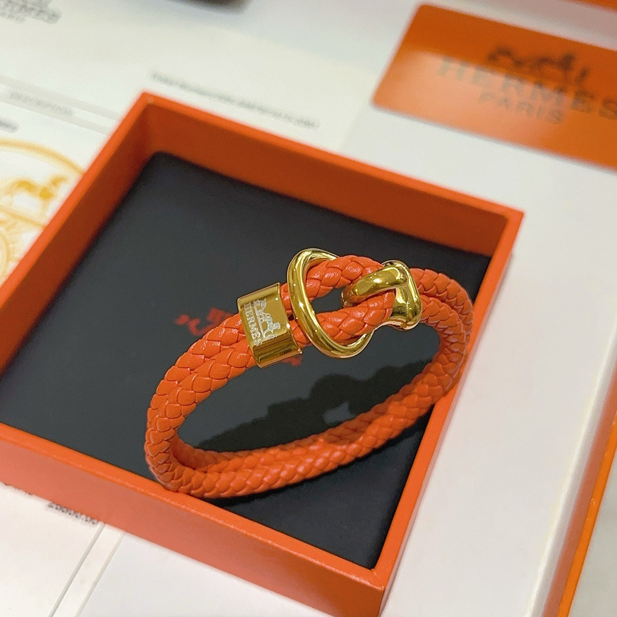 antique leather Bracelet for women - alternate angle view 8
