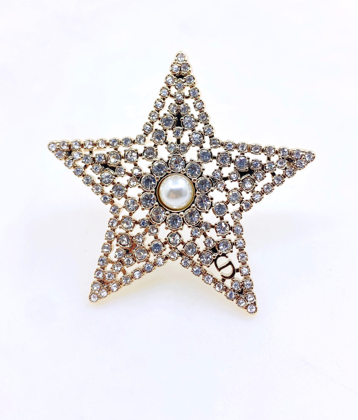 yellow brass Brooch for women - product detail view
