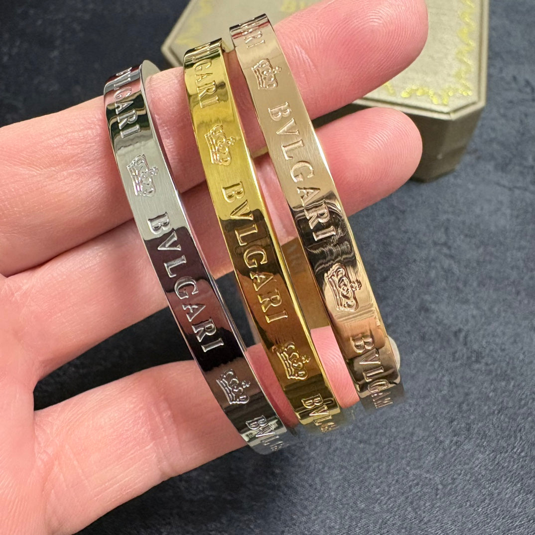 rose gold crystal floral Bangle for women - alternate angle view 8