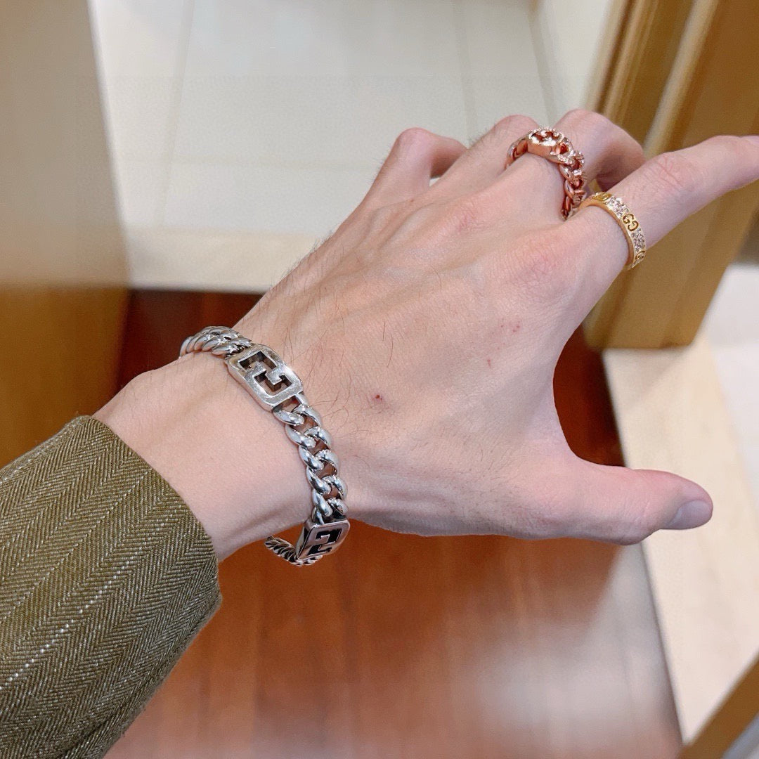beige delicate Bracelet for men - alternate angle view 9