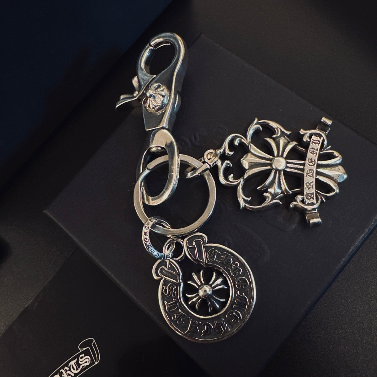 key Keychain for women - alternate angle view 4