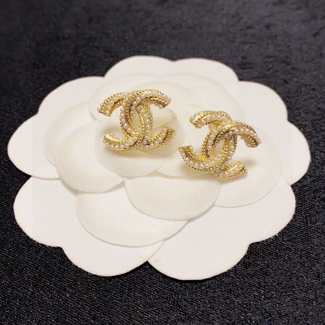 gold silver post pearl Drop Earrings for women - alternate angle view 4