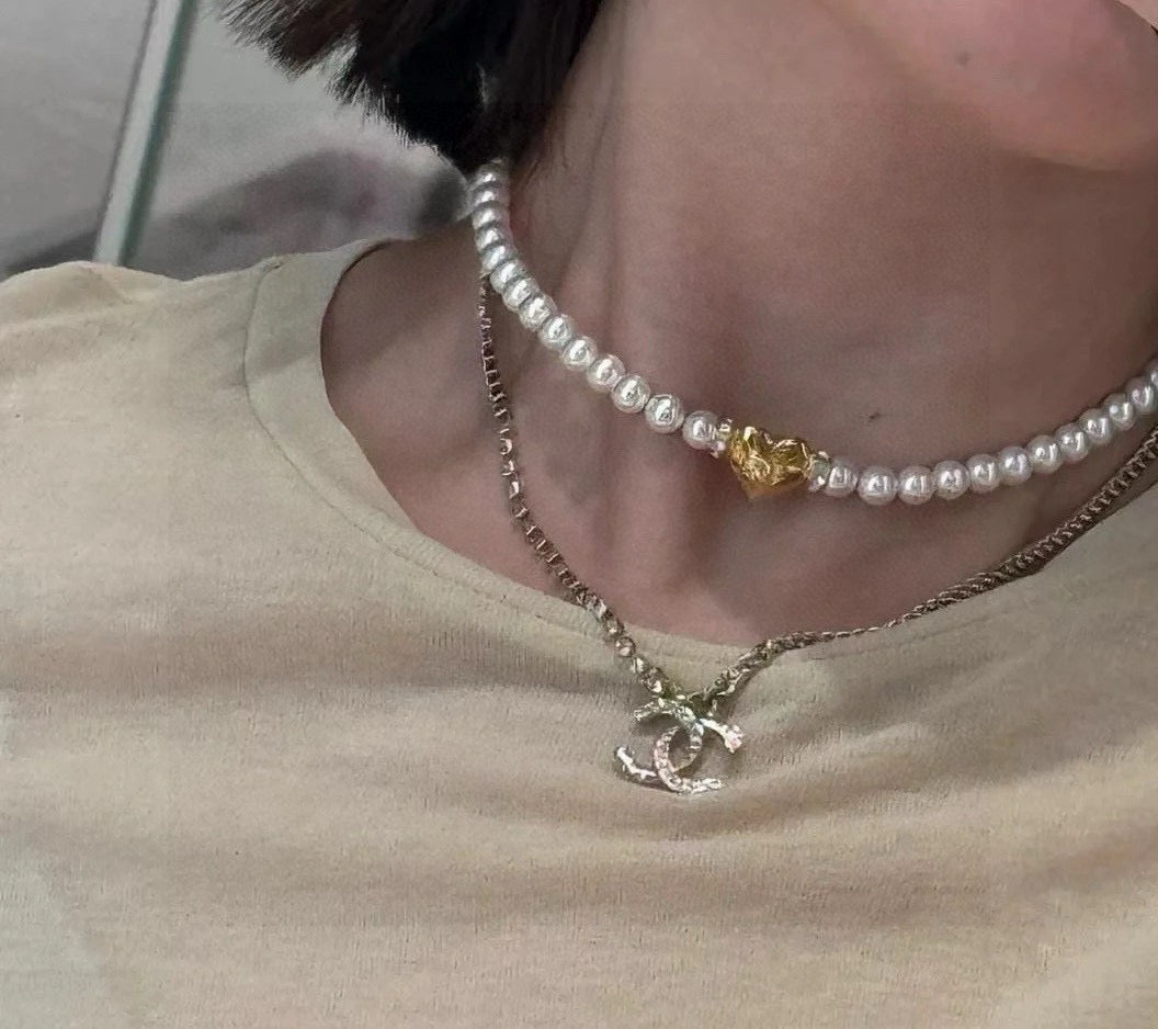 minimalist Necklace for women - alternate angle view 8
