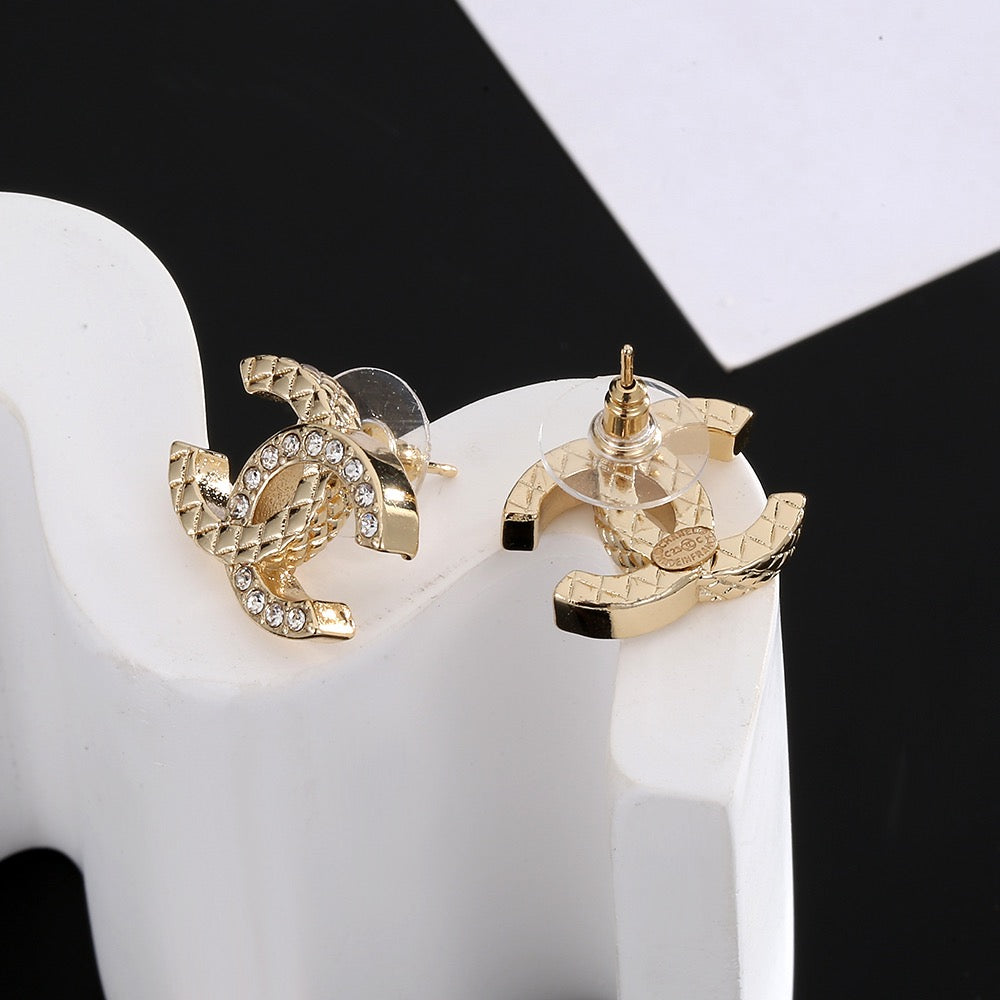 minimalist Drop Earrings for women - alternate angle view 3