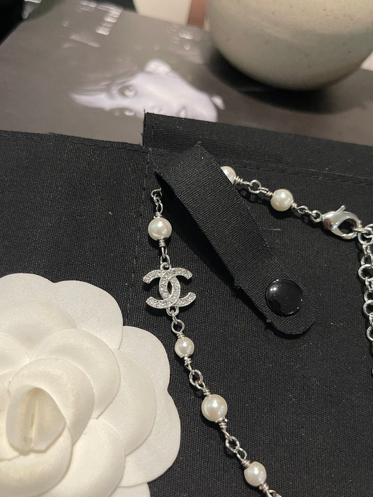 pearl floral fashion accessory for women - alternate angle view 5