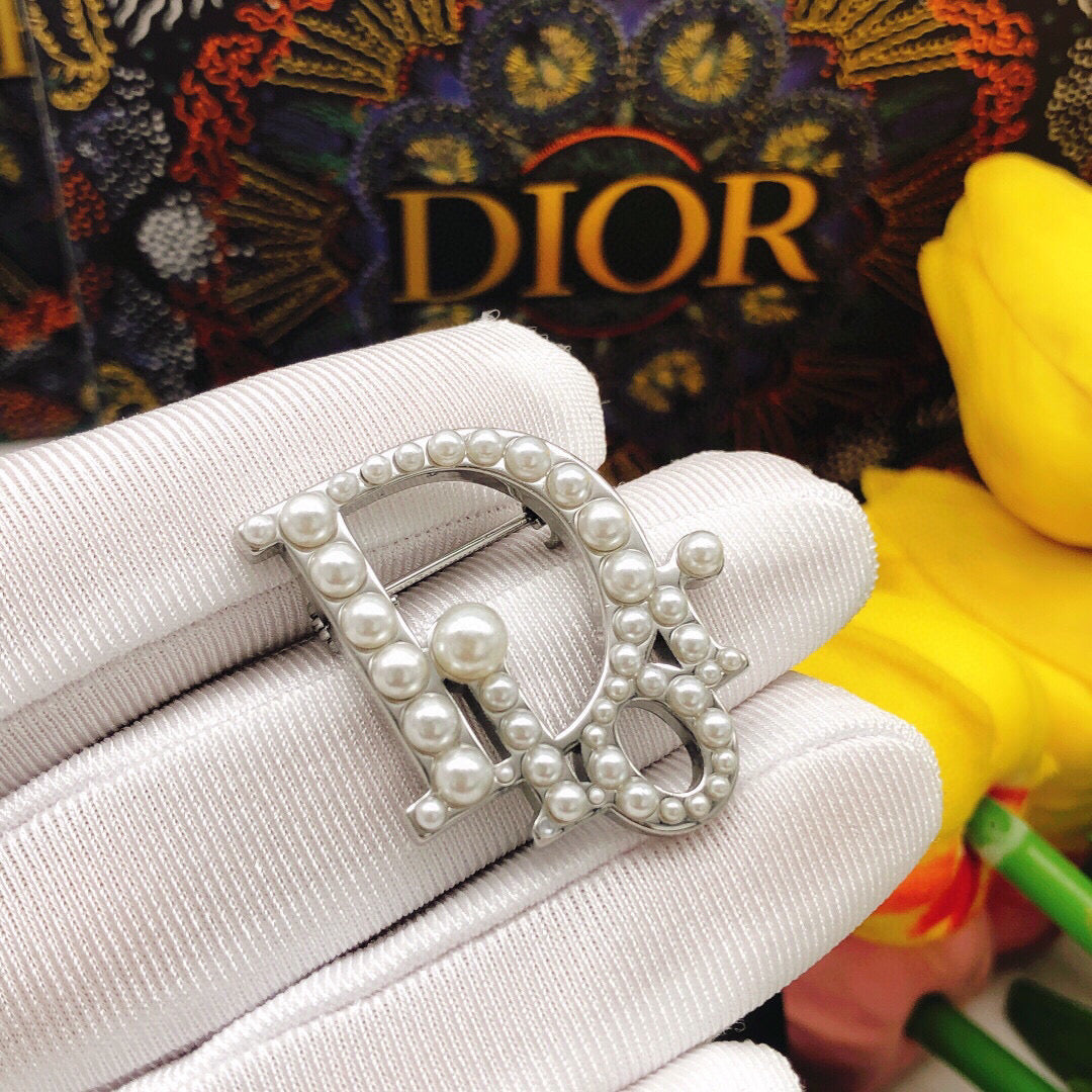 yellow brass letter Brooch for women - alternate angle view 3