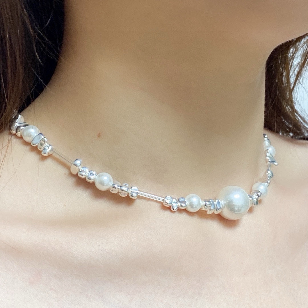 silver pearl Necklace for women - product detail view
