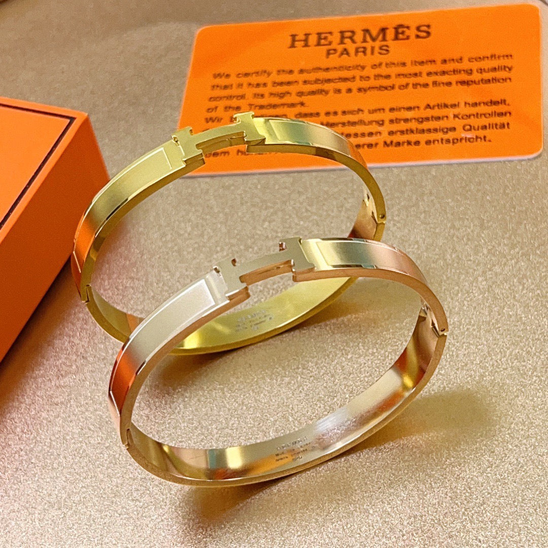 gold gold plated Bangle for women - alternate angle view 2