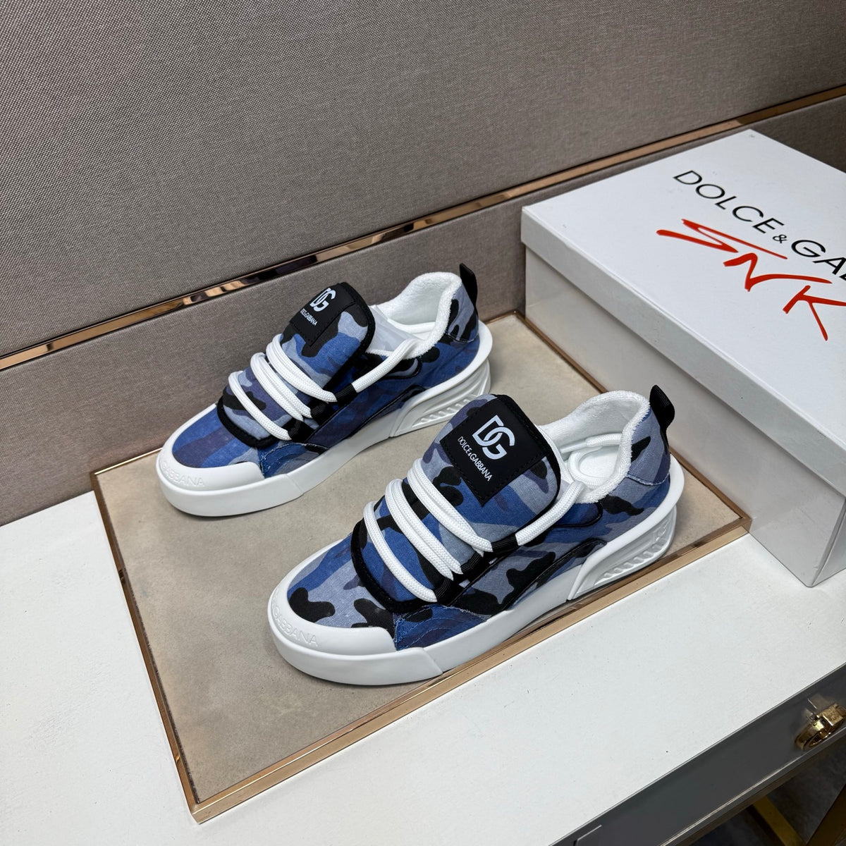 Dolce & Gabbana DG Couple's Multi-Material Casual Sneakers 4 Colors
