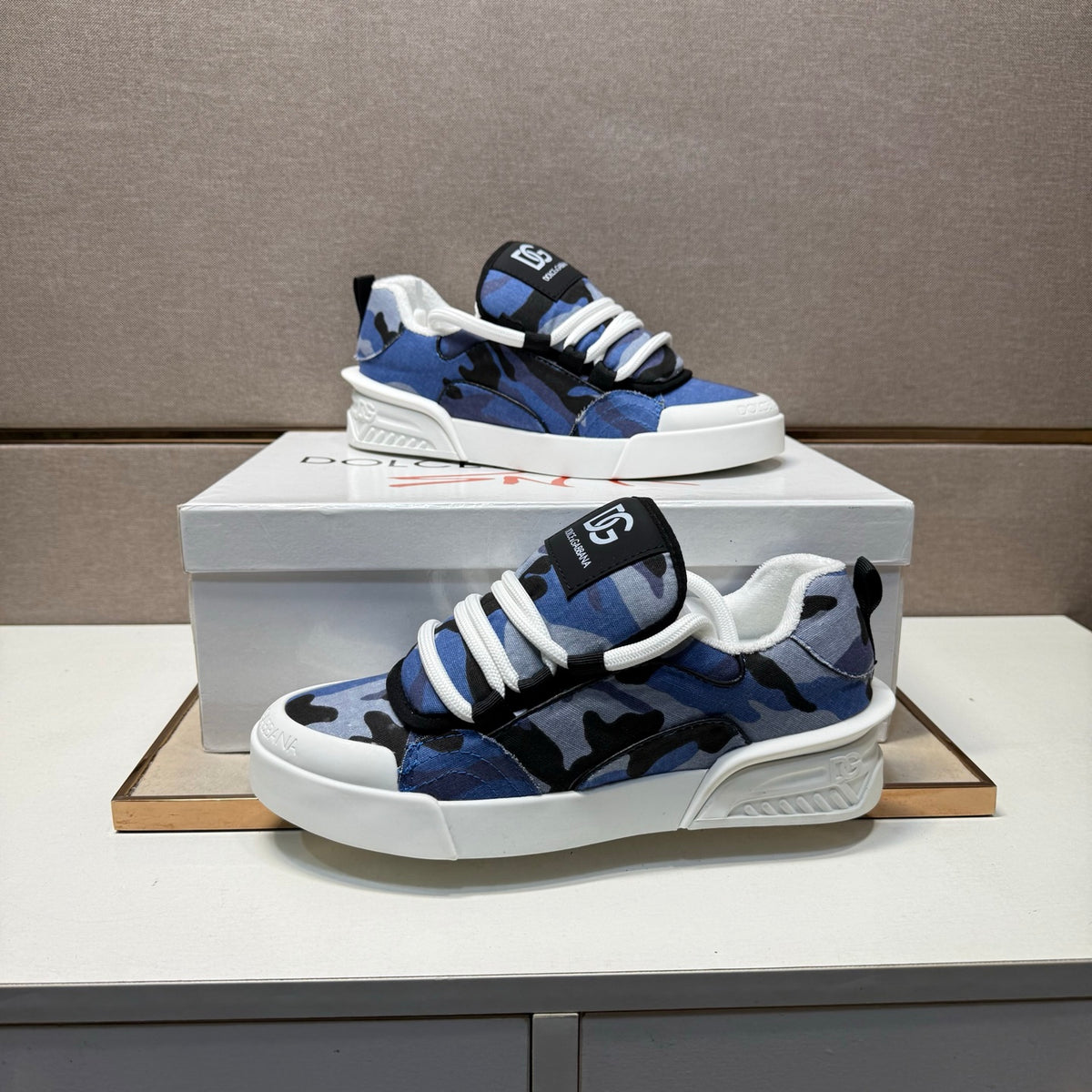 Dolce & Gabbana DG Couple's Multi-Material Casual Sneakers 4 Colors